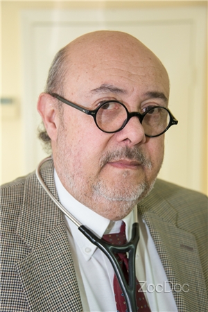 Dr. Julio Lora, MD