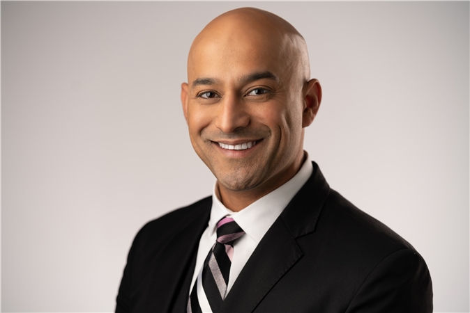 Dr. Kambez Shukoor, DDS