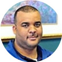 Dr. Kurt Holmes, DDS