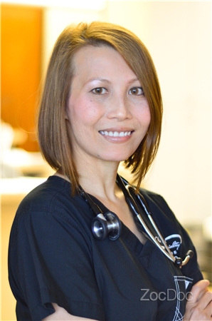 Dr. Lauren (Uyen) Ta, MD, FACOG