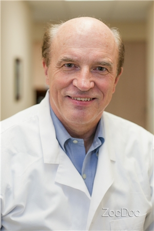 Dr. Lawrence Amesse, MD, PhD