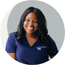 Dr. Leez-Betina Petit, DC