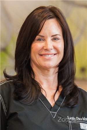 Dr. Lesly Davidson, MD, FAAD