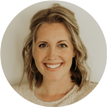 Dr. Lindsay MacMaster, PsyD