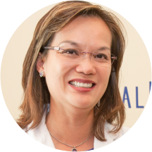 Dr. Linh Hoang-Braley, OD