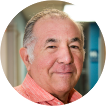 Dr. Luis Campillo, MD