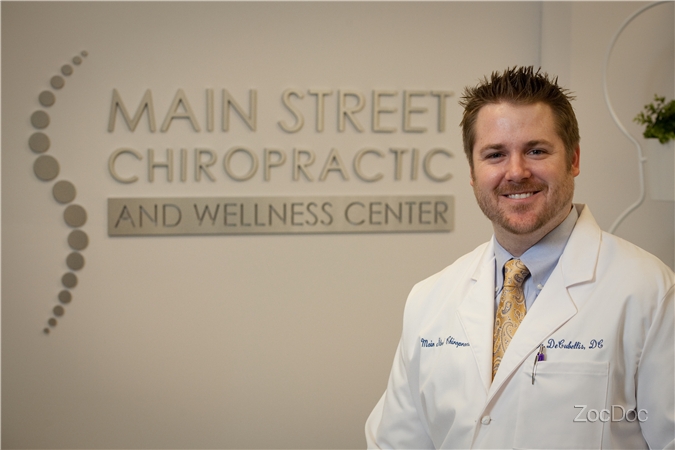 Dr. Mike DeCubellis, DC