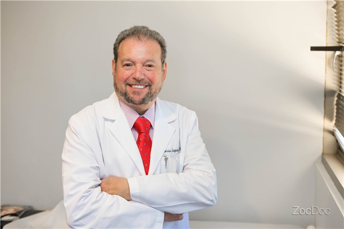 Dr. Morris Jagodowicz, MD