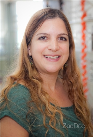 Dr. Nazak Mozaffarieh, OD