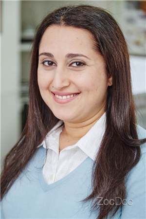 Dr. Nazila Sara Munesa, DPM