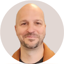 Dr. Neil Hadfield, MD