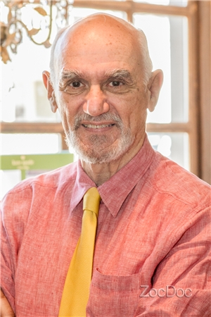 Dr. Norbert Schachter, MD