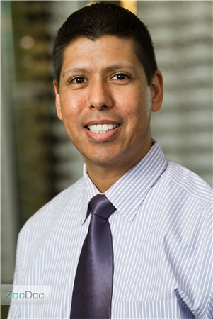Dr. Omar Gonzalez, OD