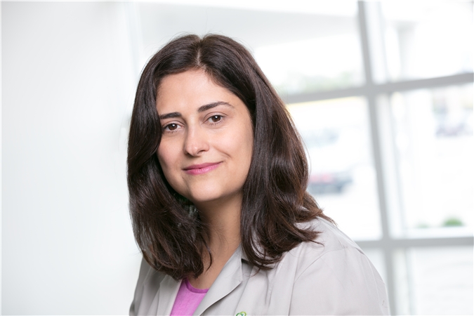 Dr. Parisa Amleshi, MD
