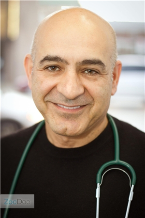 Dr. Pourrat Monahemi, MD