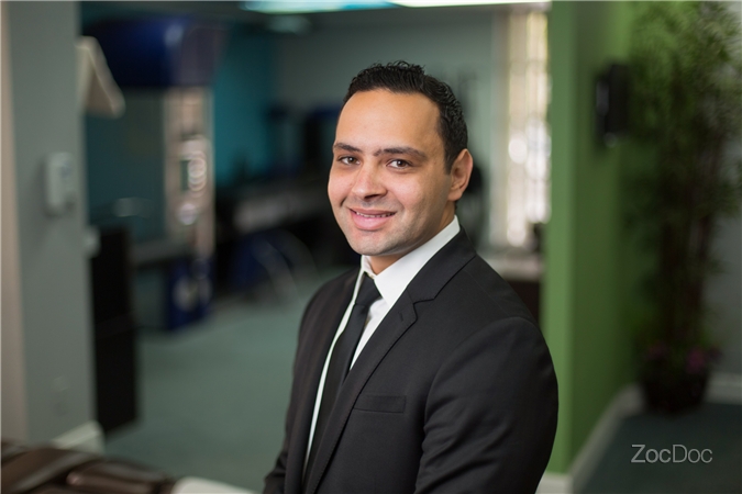 Dr. Rashad Mansour, DC