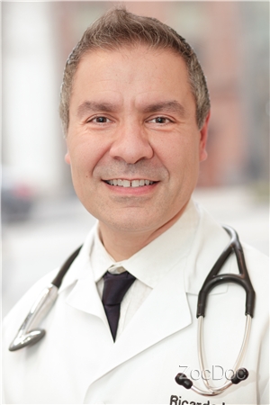 Dr. Ricardo Issa, MD