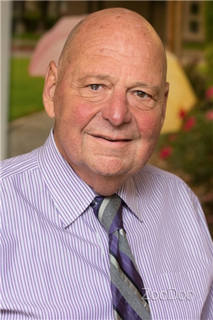 Dr. Robert Kadas, MD