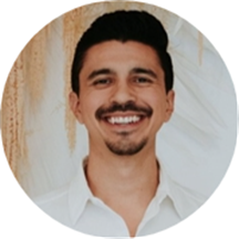 Dr. Roberto Estevan Tinoco, DDS