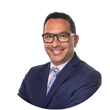 Dr. Roger Saias, DC