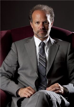 Dr. Ron Noy, MD