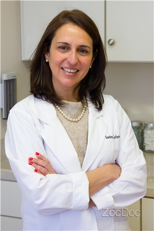 Dr. Sandra Carlson, MD