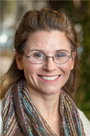 Dr. Serena Elhard, DC