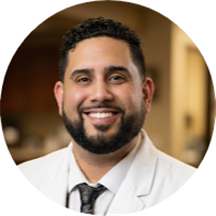 Dr. Steven Navarro, DC