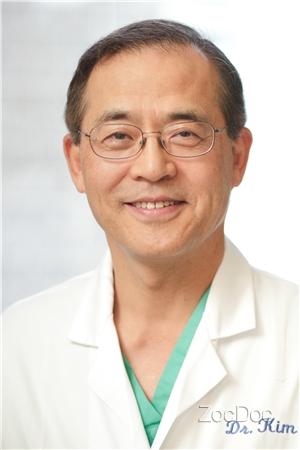 Dr. Syngbum Kim, DDS