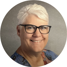 Dr. Teresa Vang-Freeling, DSW