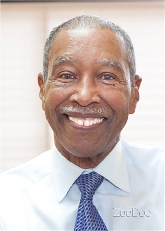 Dr. Thomas Arnold, DDS