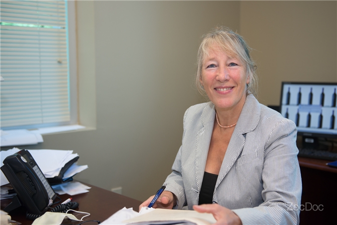 Dr. Ulrike Korte, MD