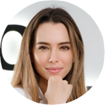 Dr. Valentina Coelho, DDS