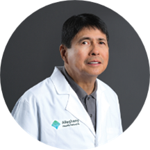 Dr. Vicente Reyes, MD