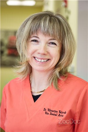 Dr. Viktoriya Valyuk, DDS
