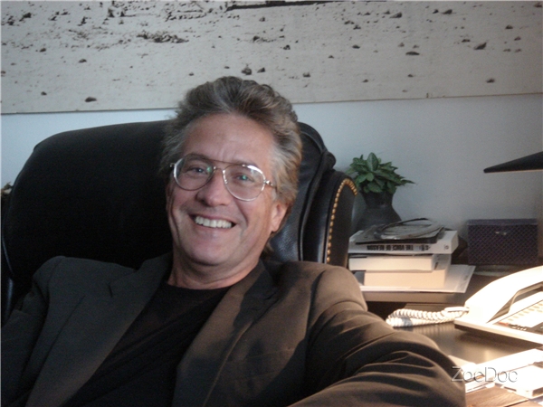 Dr. William Hapworth, MD