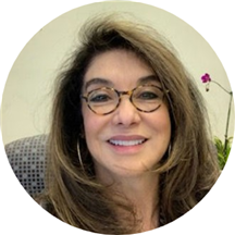 Elena Farias, LCSW