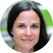 Elena Garcia-Davranova, LMSW