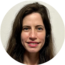 Elisa Chaves, LCSW