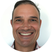 Fernando Vinuela, LMFT