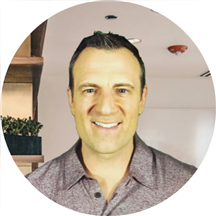 Jonathan Schaefer, PT