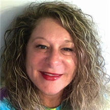 Julie Toppins, LISW