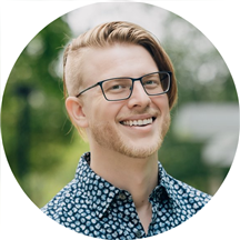 Kaleb Oakleaf, LICSW