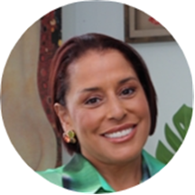 Larisa Correa, LCSW