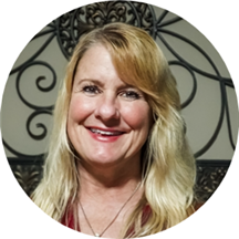 Laura Dienes-Oehm, RDN