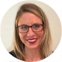 Leanne Arthur-Simmans, LCSW