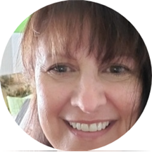 Lisanne Mazzola, LPC