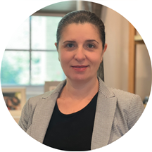 Lucia Resende, PMHNP