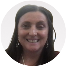Lynsey Karagan, LPC