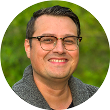 Mitchell McLaughlin, LMFTA